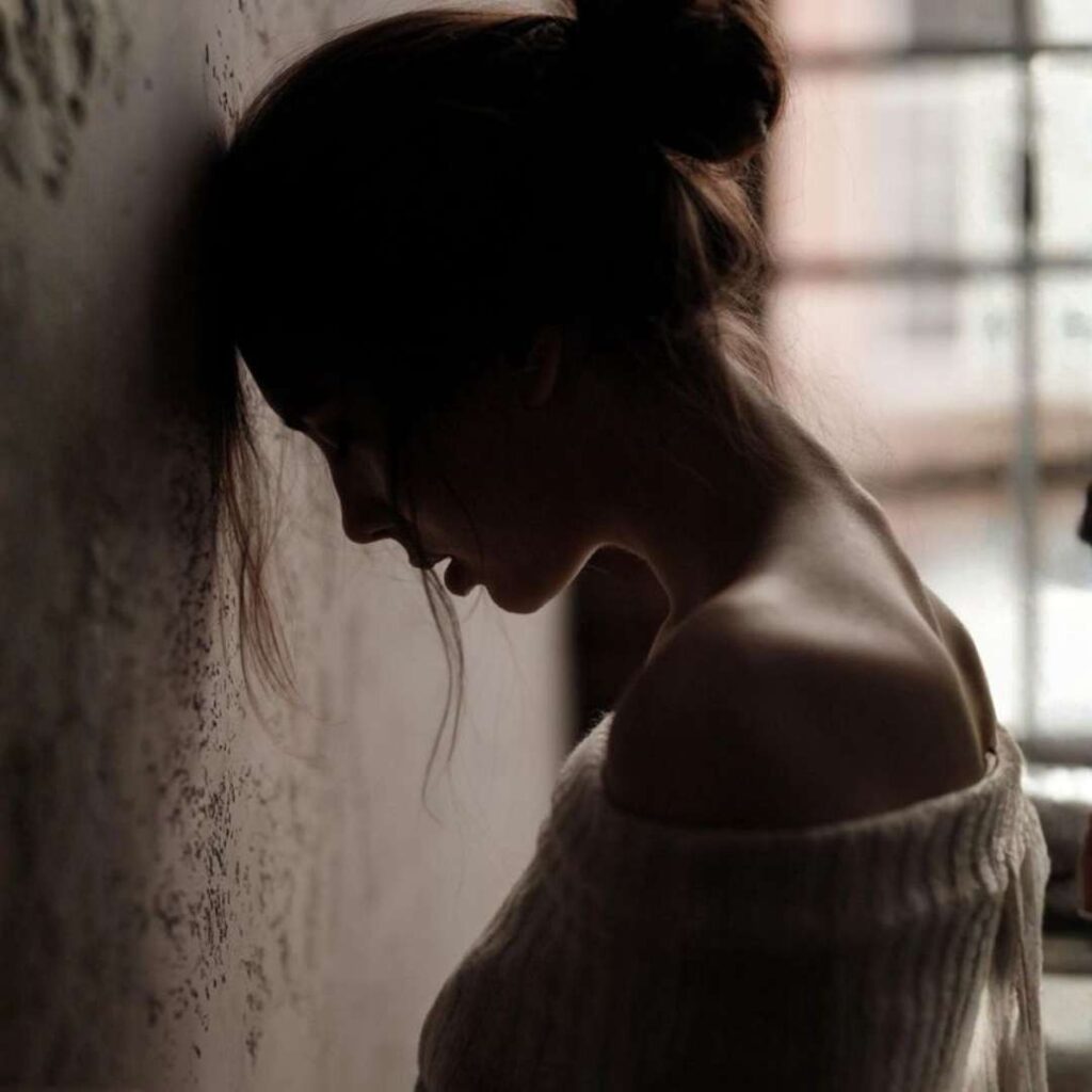 Sad Pics Alone Girl DP