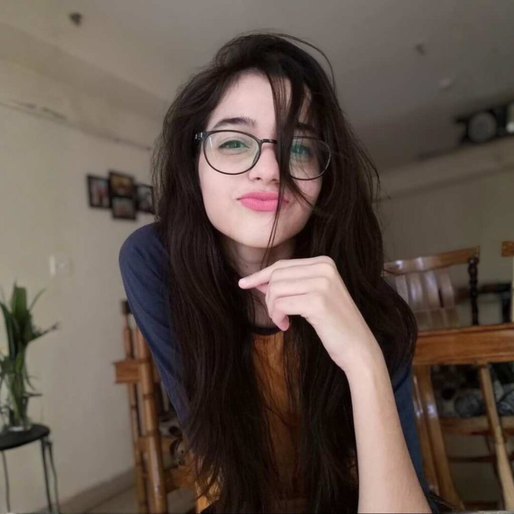 Simple Girl Pic Full