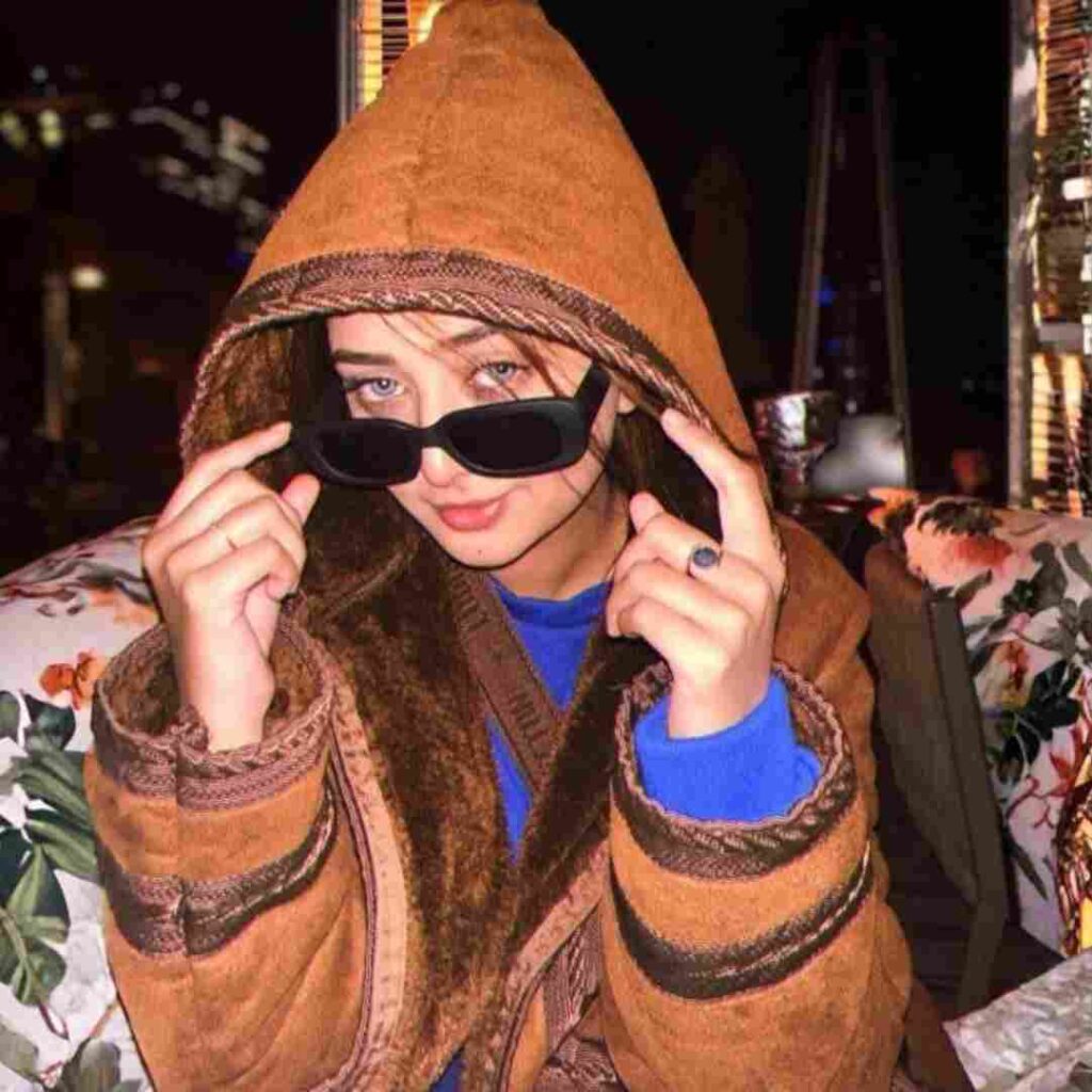 Real Pic Girl Stylish